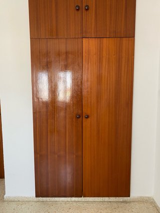 Puertas de paso, 2 con cristal,6 lisas,2 d armario
