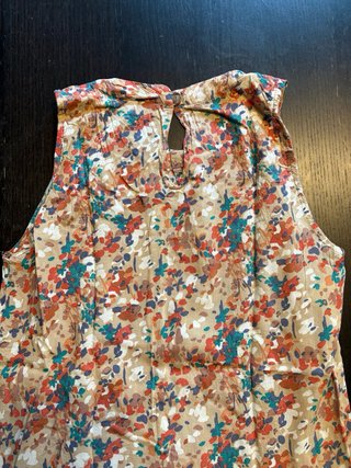 Top floral Trucco sin mangas