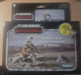 Figuras Star Wars Scout Trooper y Grogu
