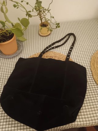 Bolso negro de cuero Sfera