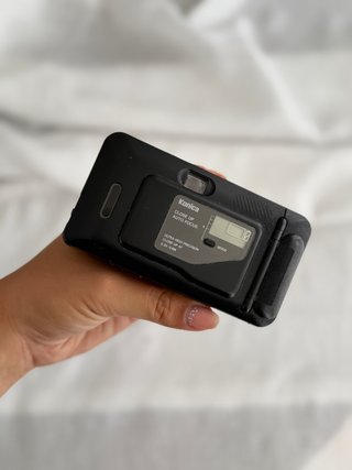 Câmara Konica A4 Vintage (Não Testada)