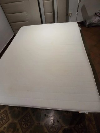Cama 165x200  con colchón