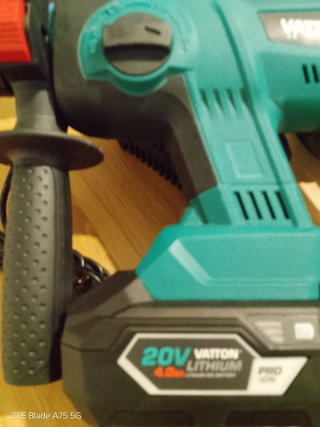 Taladro percutor Vattón 20V casi sin uso
