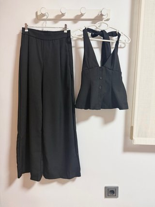 Conjunto top halter y pantalón palazzo