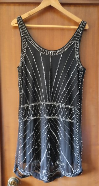 Vestido corto joya, brillo, abalorios de Pull&Bear