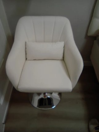 Butaca HOMCOM blanca giratoria ajustable