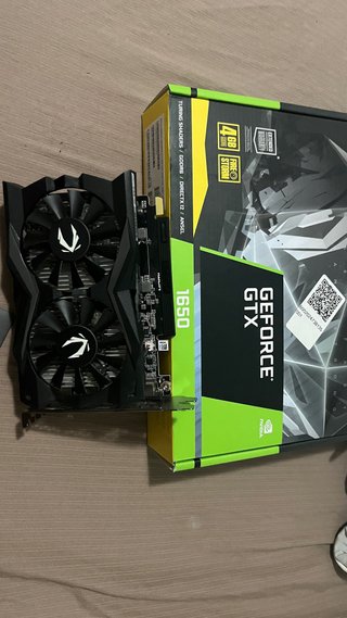 Zotac GeForce GTX 1650 4GB Tarjeta Gráfica