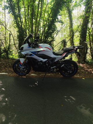 BMW S1000 XR 2025