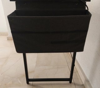 Mesa escritorio con regleta