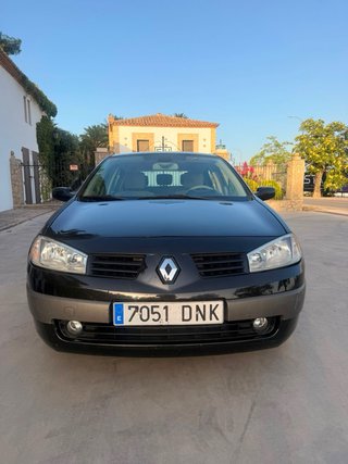 Renault Megane impecable 1.9 dci con 130cv