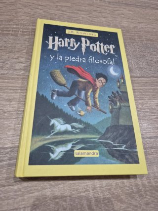 1 - Harry Potter Y La Piedra Filosofal. Salamandra