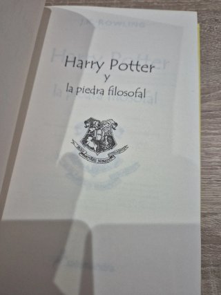 1 - Harry Potter Y La Piedra Filosofal. Salamandra