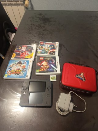 Nintendo 2DS Negra y Azul
