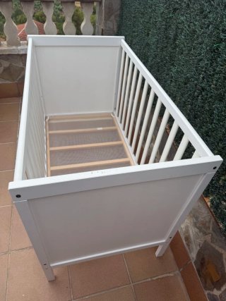 Cuna madera de bebe blanca