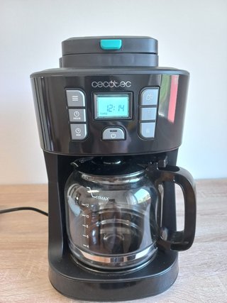 Cafetera Cecotec Groteco Grind & Drop