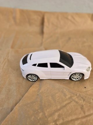 Coche deportivo blanco