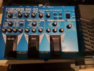 Pedalera Multiefectos Boss ME-50 Guitarra
