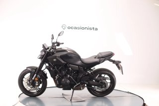 YAMAHA MT-07 2025