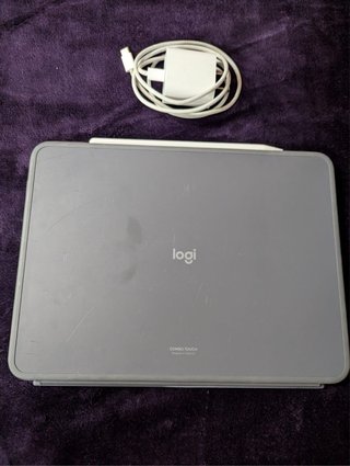 iPad Air M2 11" 128GB + Apple Pencil Pro + keybo