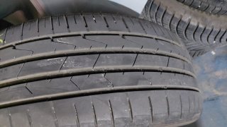Neumáticos 215/55/17