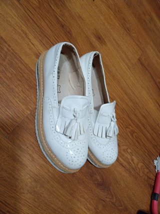 Zapatos charol blancos mujer