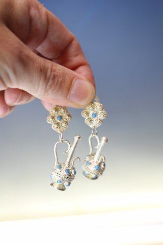02. Pendientes bereberes en plata y turquesa.