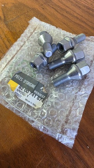 Tornillos Ruedas Renault Originales 8200741874