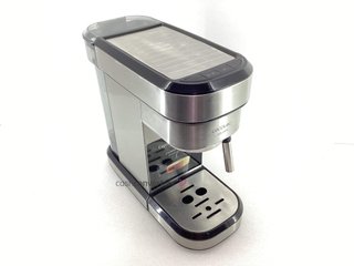 cafetera espresso cecotec cumbia cafelizzia