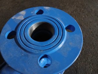 Boca de riego fundición BRI-15