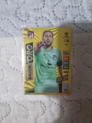 Cartas Adrenalyn 22-23 Invencible y Balónes de Oro