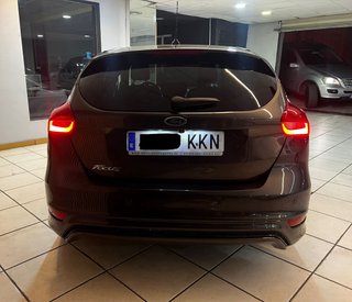Ford Focus ST LINE