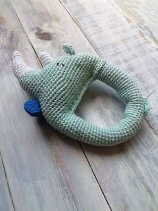 Sonajero a Crochet Rinoceronte Juguete Dentición