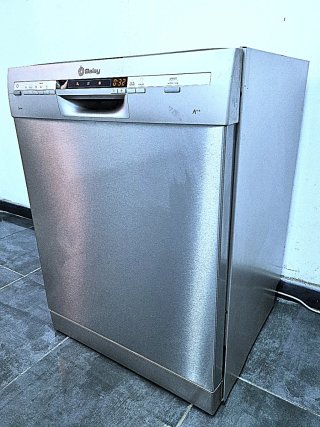 Lavavajillas Balay gris A++ bajo consumo transport