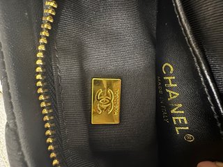 Bolso Chanel Small Hobo Piel Acolchado