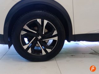 Peugeot 2008 Allure Puretech 130 S&S BVM6