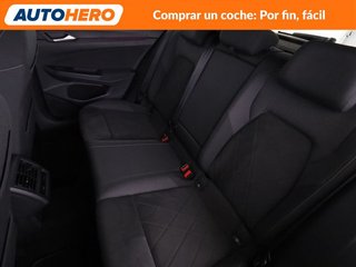 Volkswagen Golf 1.5 eTSI Style