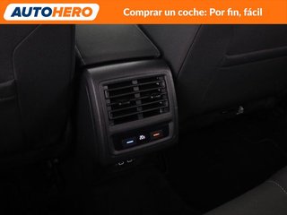 Volkswagen Golf 1.5 eTSI Style