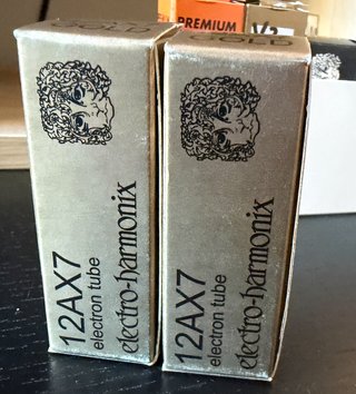 Electro-Harmonix 12AX7EH Gold Pin NUEVA