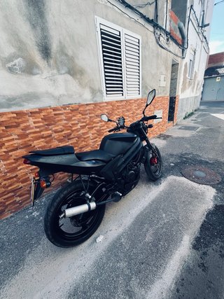 Rieju RS Naked 49cc Negra