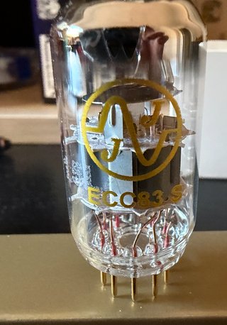 JJ ECC83S / 12AX7 Gold Pin NUEVA