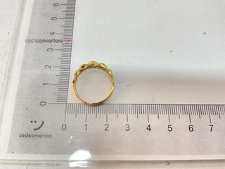 anillo oro 18k