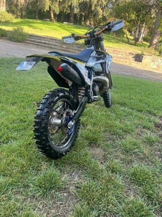 Husqvarna TE 300 2023 TPI