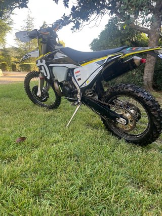 Husqvarna TE 300 2023 TPI