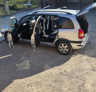 Opel Zafira 2003