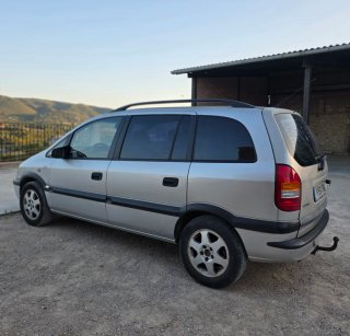 Opel Zafira 2003