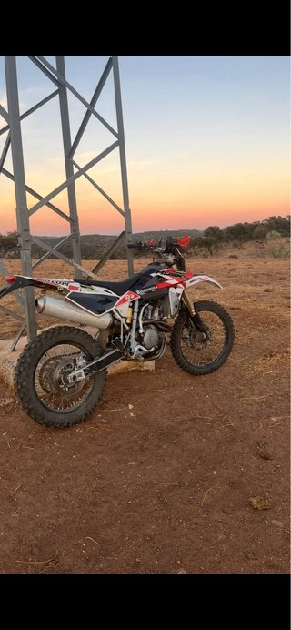 ENDURO HUSQVARNA TE 450 4T – 2008 – 450cc