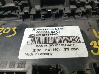 Caja reles / fusibles MERCEDES-BENZ CLASE C (BM
