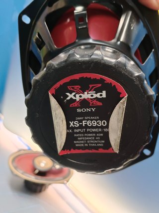 pareja de altavoces para coche sony Xplod XS-F6930 3 vias, 180w. 4 ohmnios