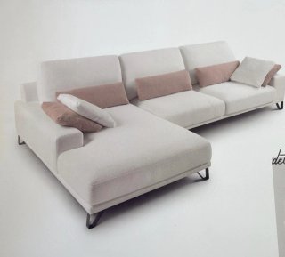 Sofá modular italiano Pino sinónimo de lujo