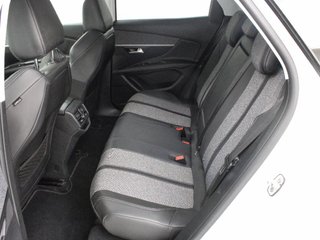 PEUGEOT 3008 1.5 BLUEHDI 96KW ALLURE AUTO S&S 130 5P